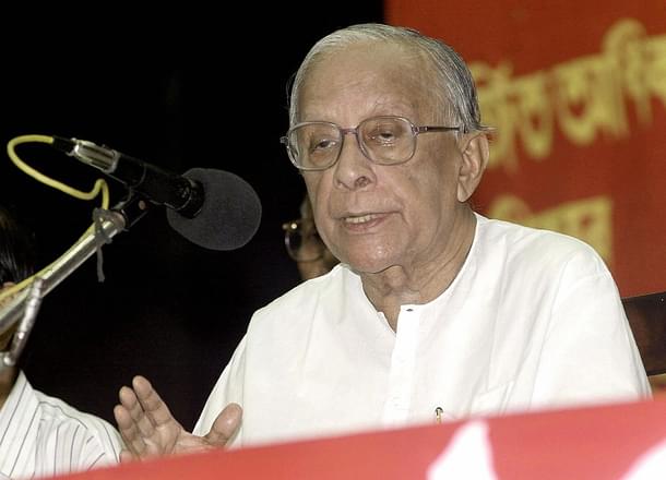 Basu addresses a mass convention in Calcutta. (DESHAKALYAN
CHOWDHURY/AFP/GettyImages)